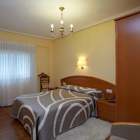 Hotel Panton 2*