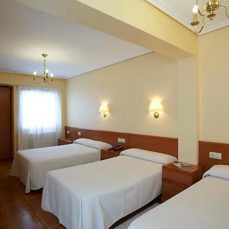 Panton Hotel 2*