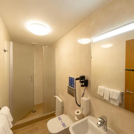 Hotel Panton 2*