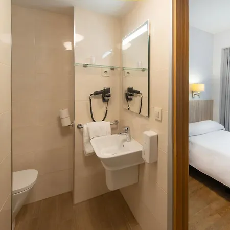 Hotel Pantón 2*