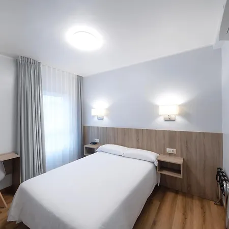 Panton 2* Vigo