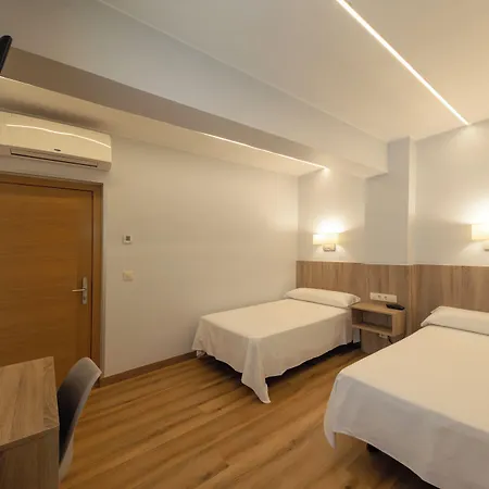 Panton 2* Vigo