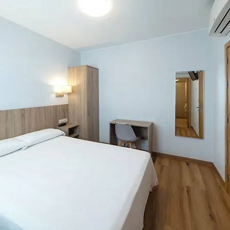 Panton 2* Vigo